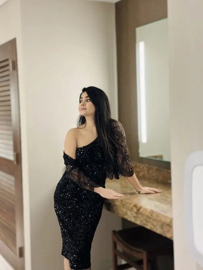agra call girl