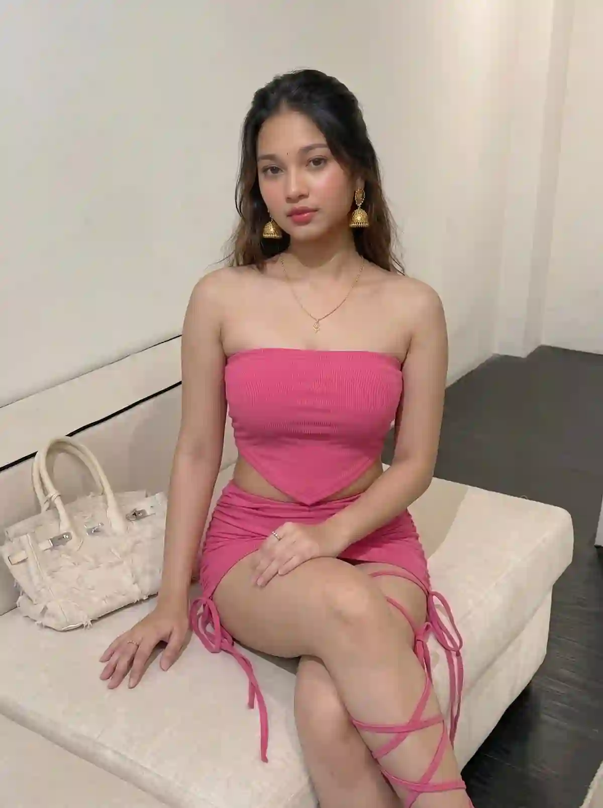 russian call girls in agra